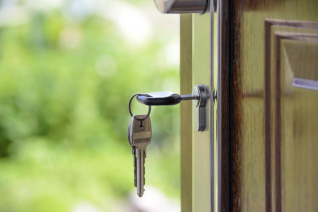 Comment changer la serrure d une porte d entrée